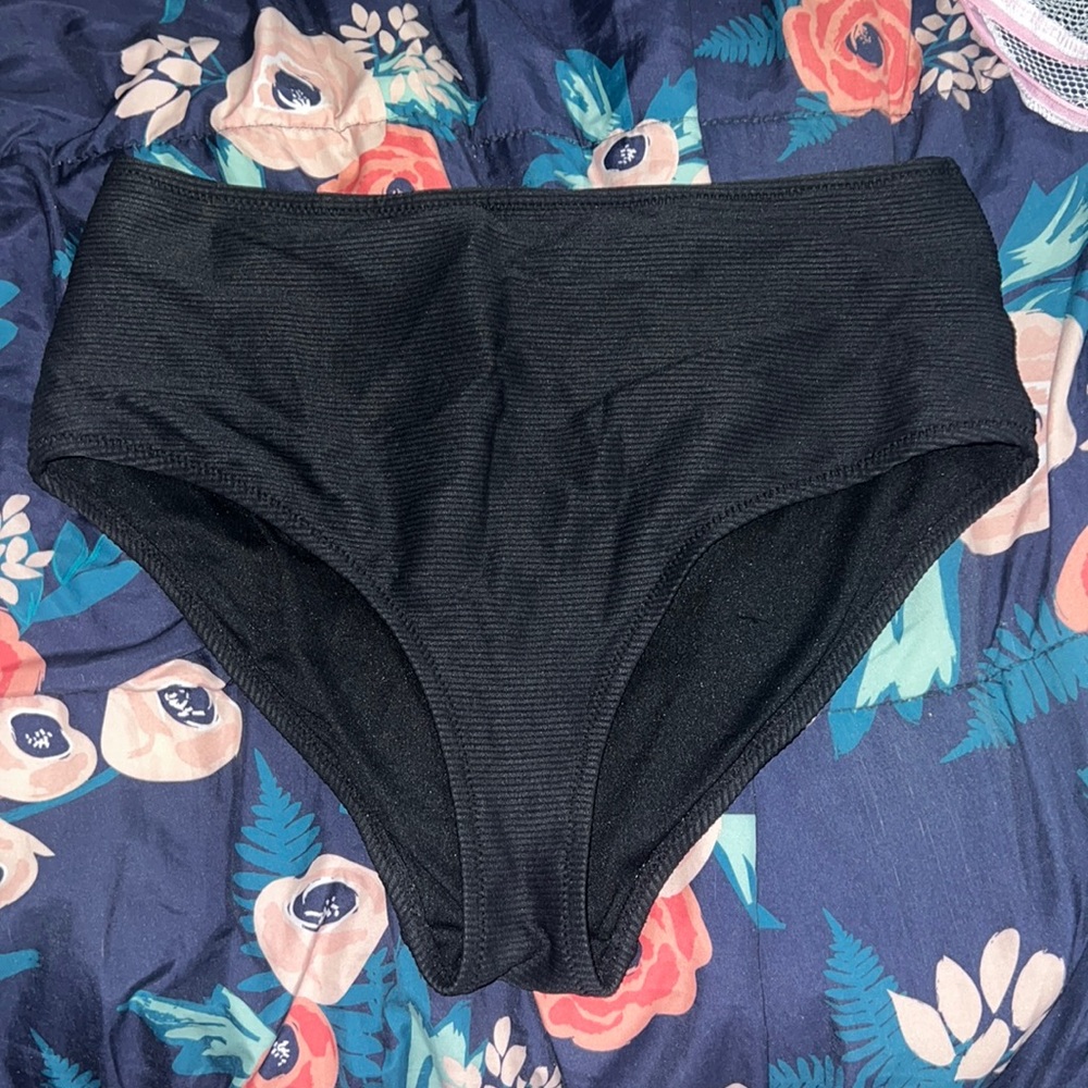 Old navy Black bathing suit bottom